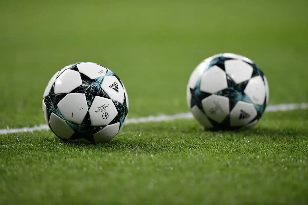 UEFA initie la ligue de Super Champions pour la saison 2021-2022