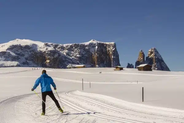 Skier dans les Alpes à Noel avec l’ESI